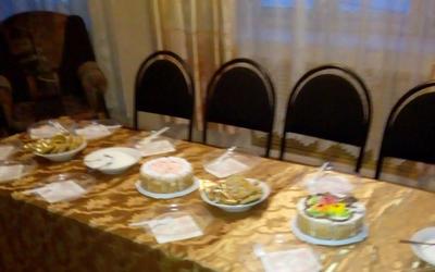 Сегодня праздник у девчат